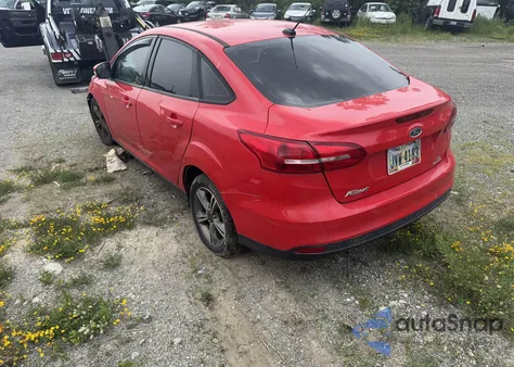 2016 Ford Focus Se z USA, uszkodzony, nr VIN 1FADP3F24GL403372